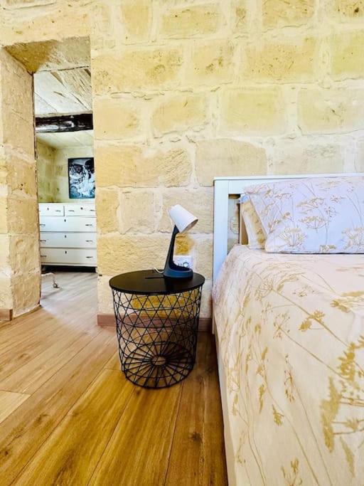 Town House 91 Apartment Victoria Bagian luar foto